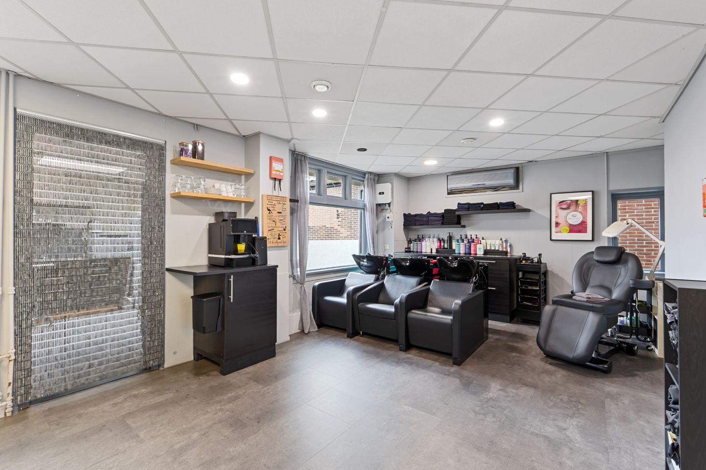 Photo 10 of Dorpsstraat 652