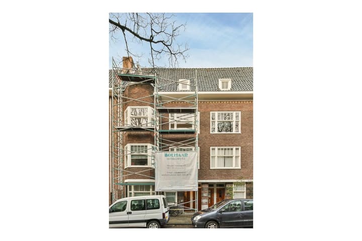 Photo 2 of Diezestraat 36-H