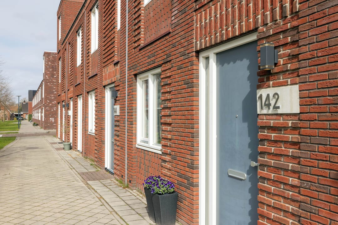 Photo 32 of H. Leefsmastraat 142