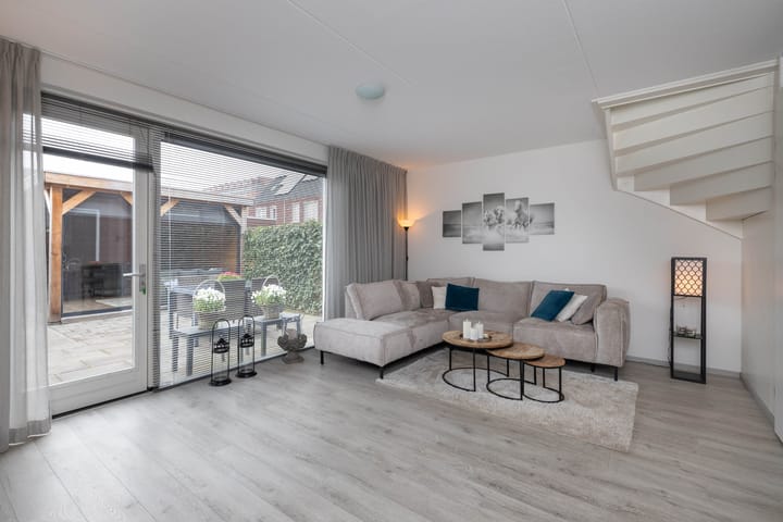 Photo 4 of H. Leefsmastraat 142