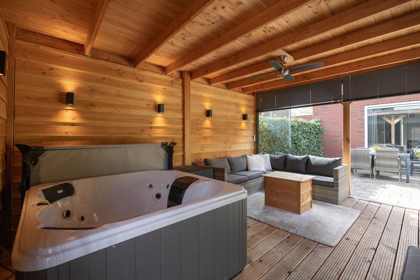 Photo 25 of H. Leefsmastraat 142