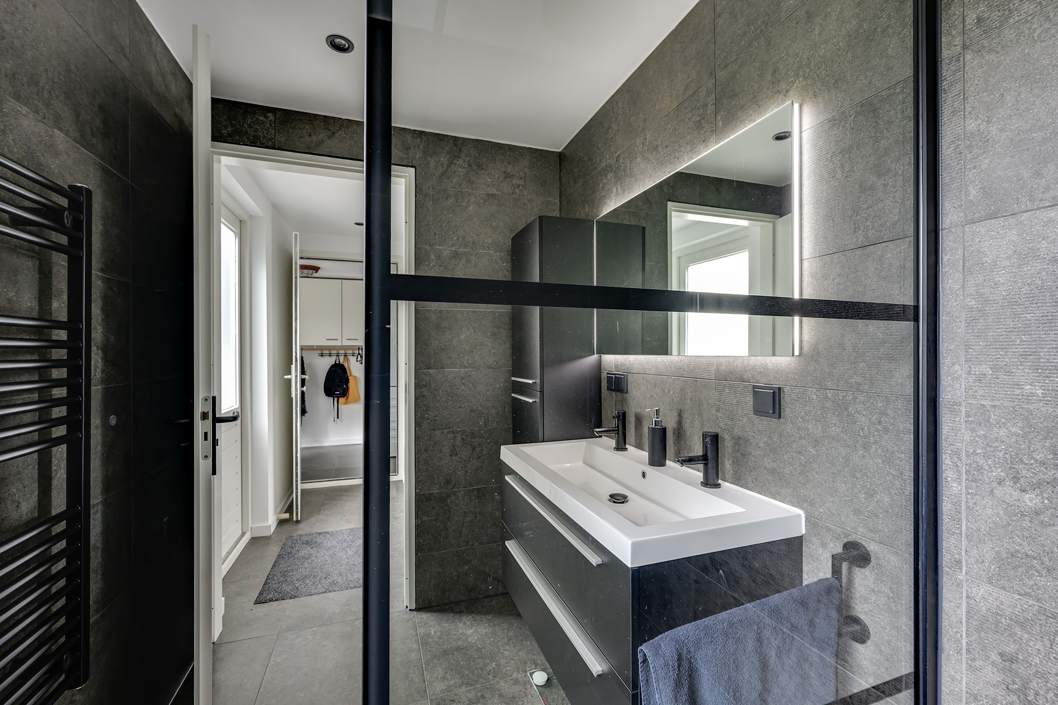 Foto 24 van Diepenbrockstraat 10