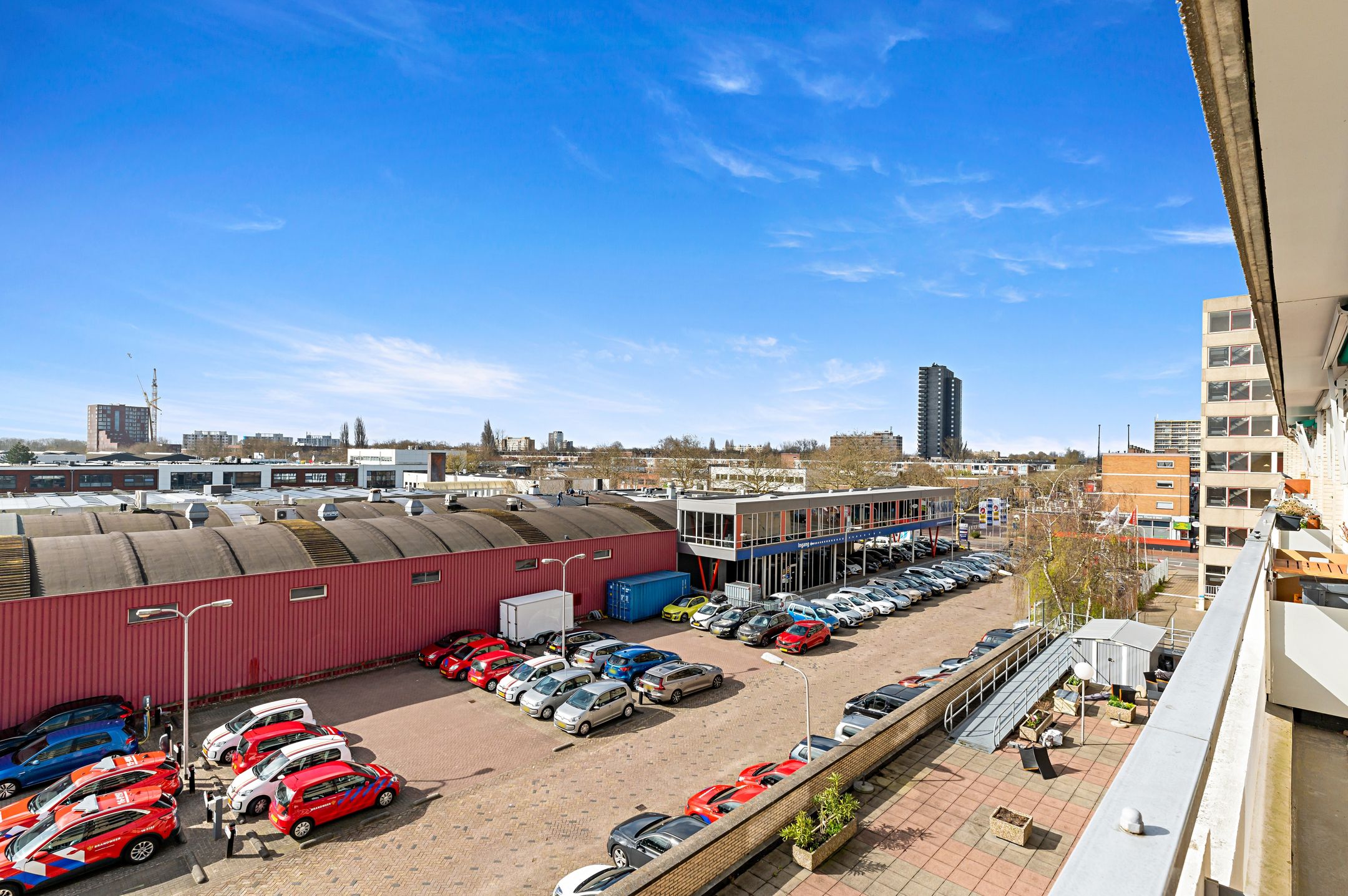 Ground-floor 2-room apartment with sunny balcony near Leiden city centre — 30