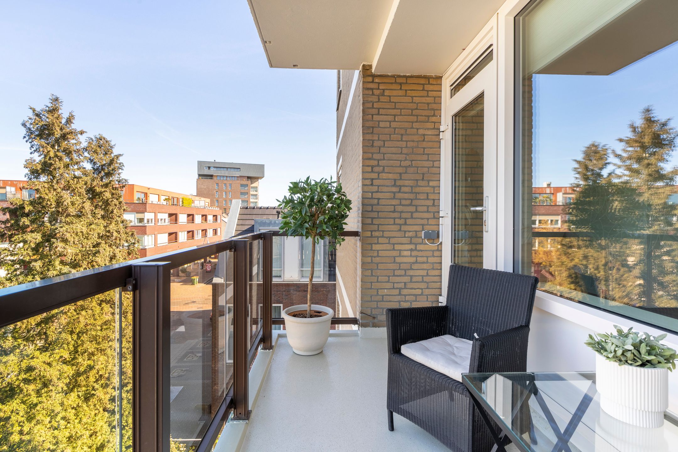 Foto 21 van Stationsweg 28-C