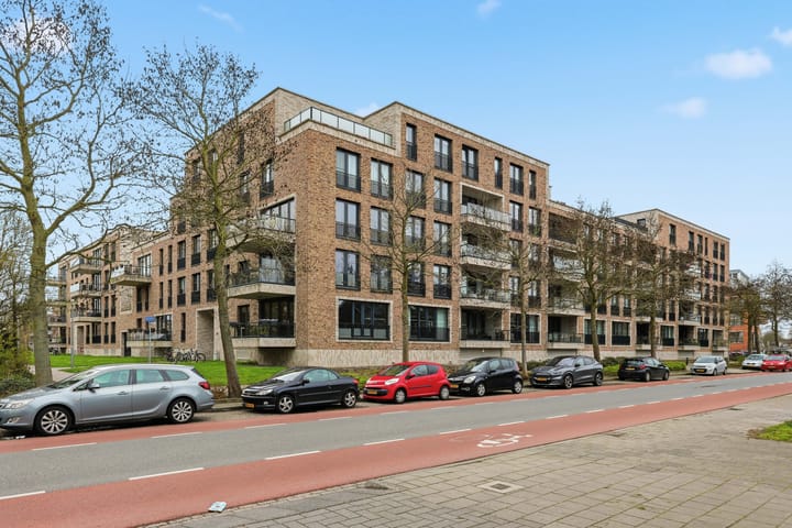 Photo 2 of Nicolaas Hennemanpad 95