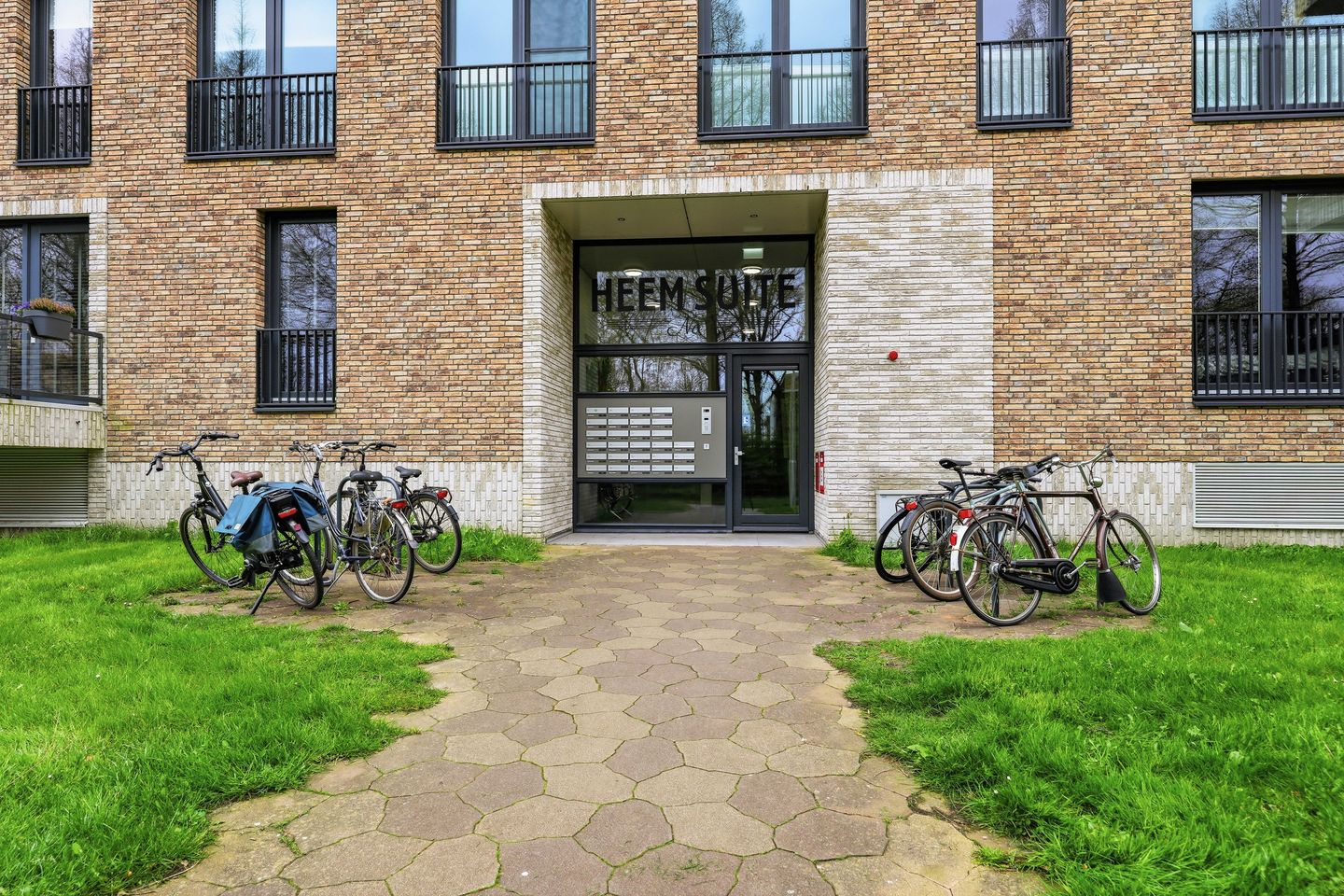 Photo 4 of Nicolaas Hennemanpad 95