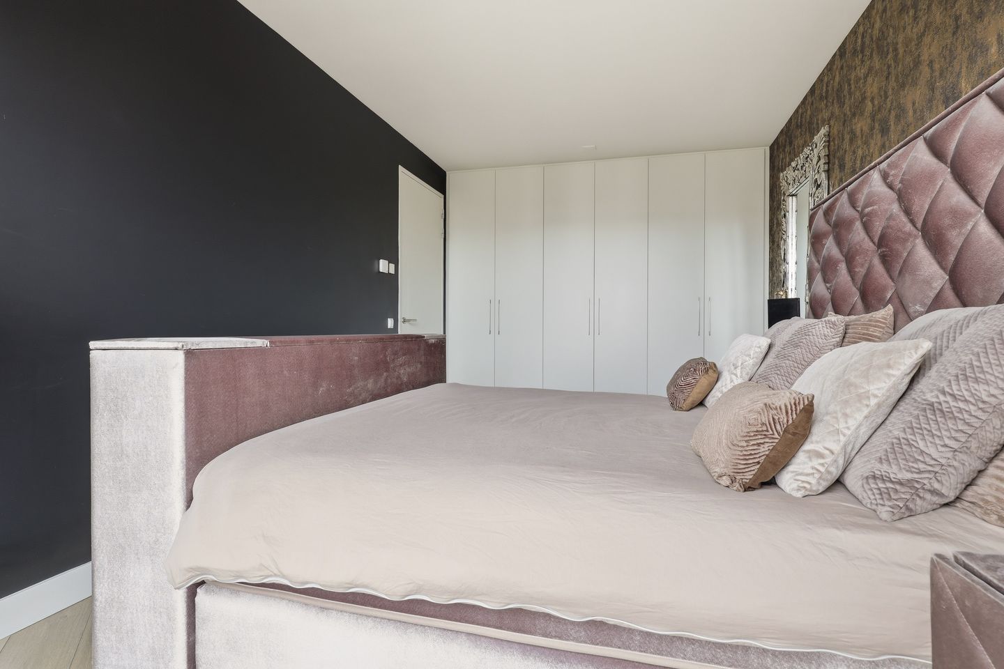 Photo 35 of Nicolaas Hennemanpad 95