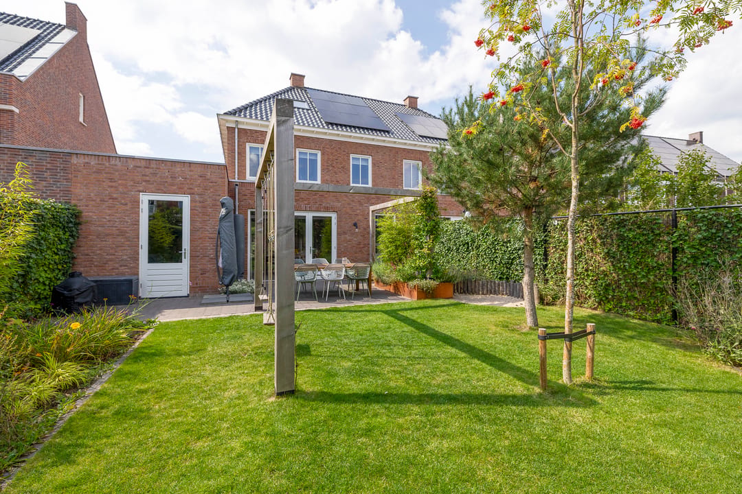 Stunning semi-detached family home with A+++ energy rating in Nuenen-West — 52
