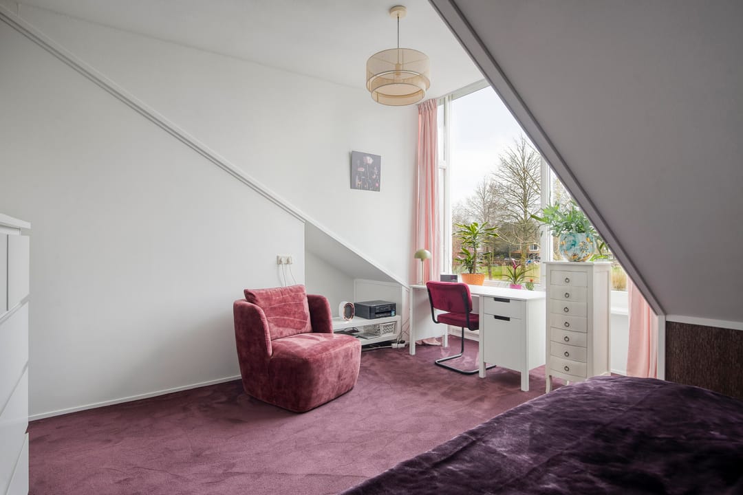 Move-in Ready Terraced Home with Four Bedrooms in Zeewolde — 37