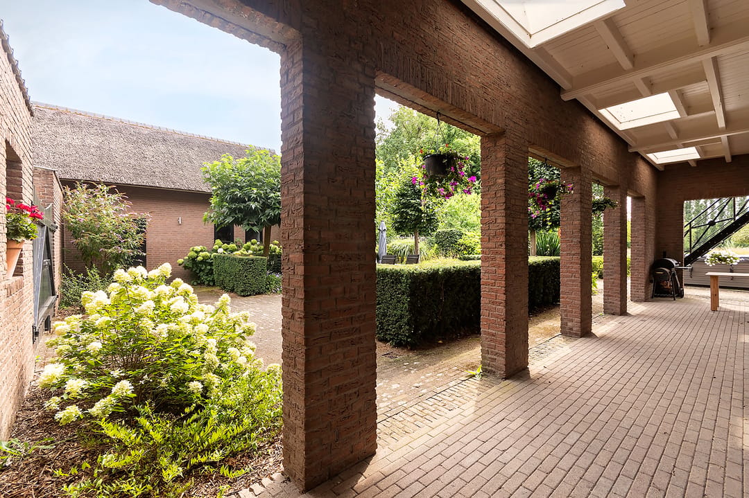 Spacious Thatched Villa Adjacent to Nature Reserve De Elshof — 68