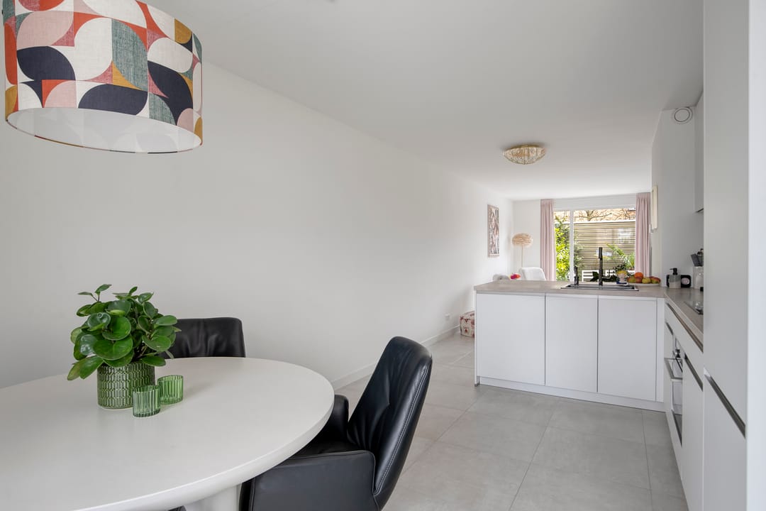 Move-in Ready Terraced Home with Four Bedrooms in Zeewolde — 28