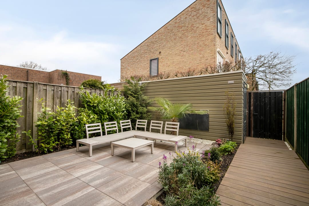 Move-in Ready Terraced Home with Four Bedrooms in Zeewolde — 53