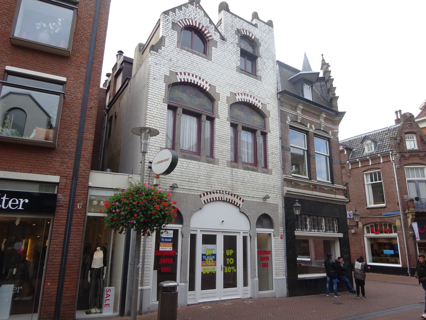 View photo 1 of Hoofdstraat 131