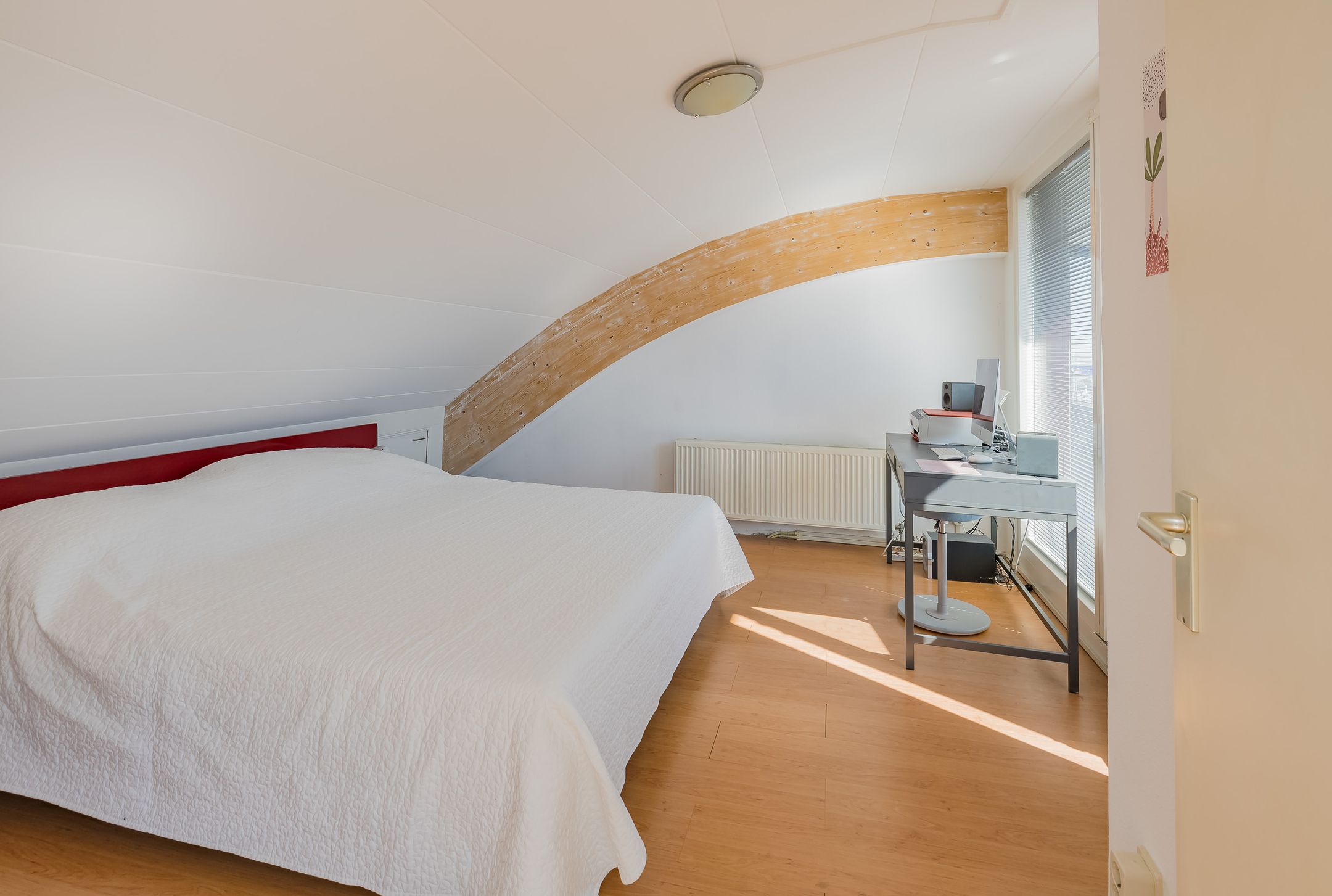 Foto 36 van Kennemerboulevard 677