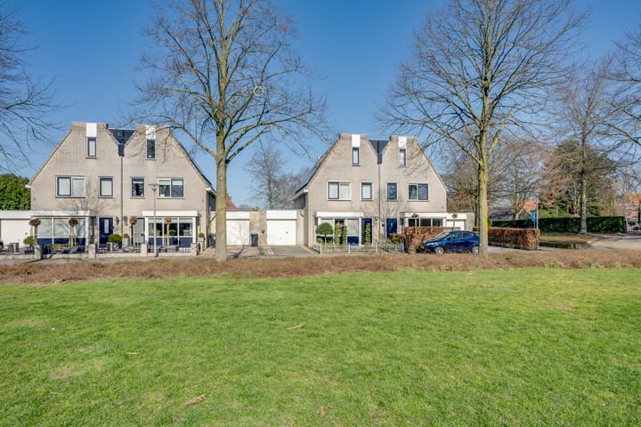 Huis verkocht: Burgemeester Antonissenstraat 32 4715 HB Rucphen | Funda