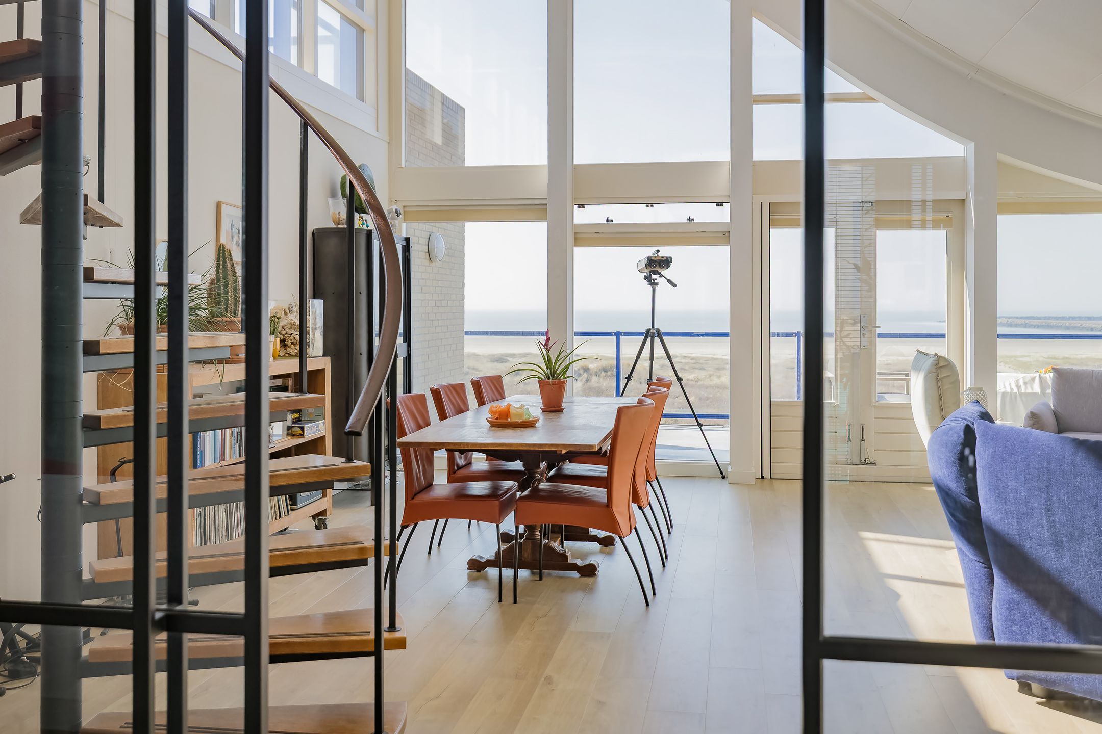 Foto 15 van Kennemerboulevard 677