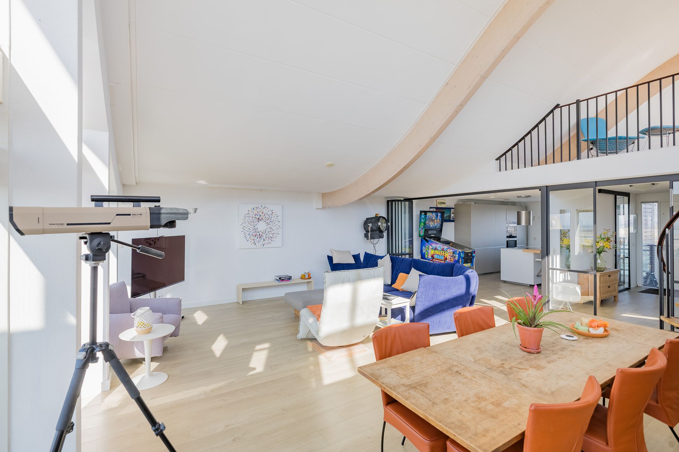 Foto 18 van Kennemerboulevard 677