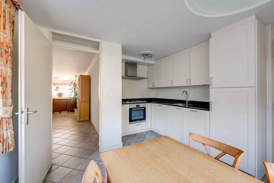 Foto 17 van Burgemeester Antonissenstraat 32