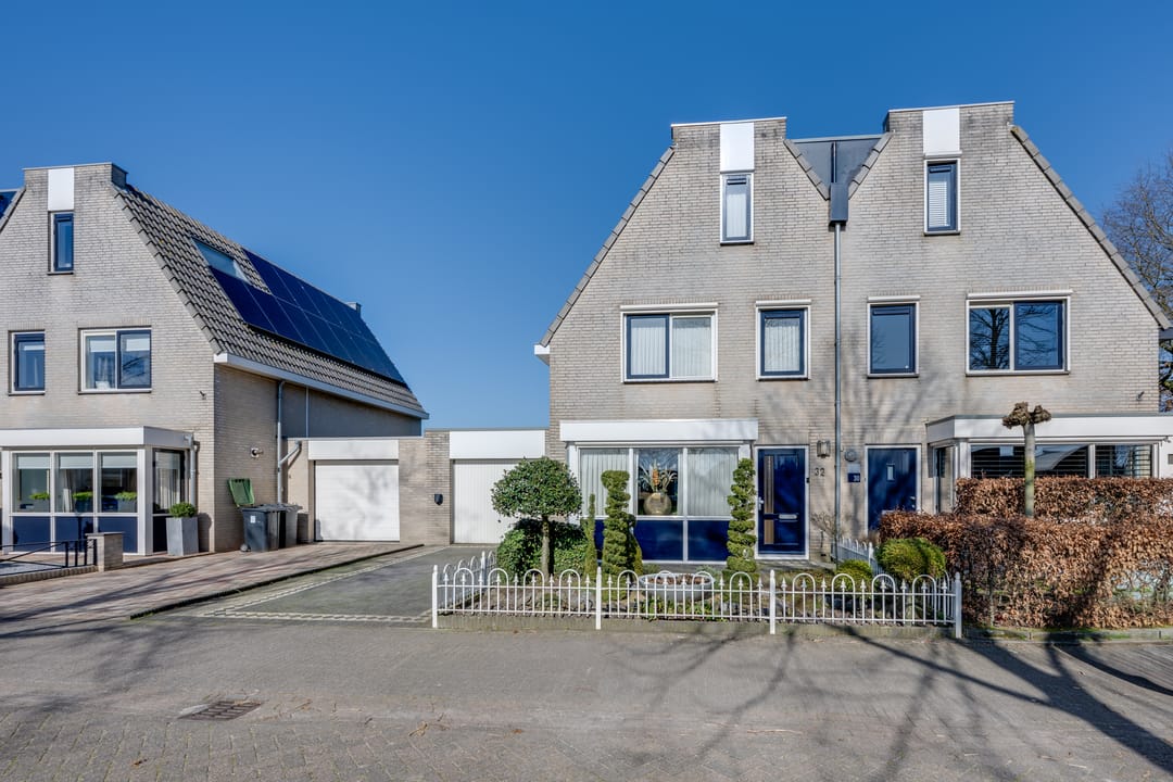 Foto 2 van Burgemeester Antonissenstraat 32