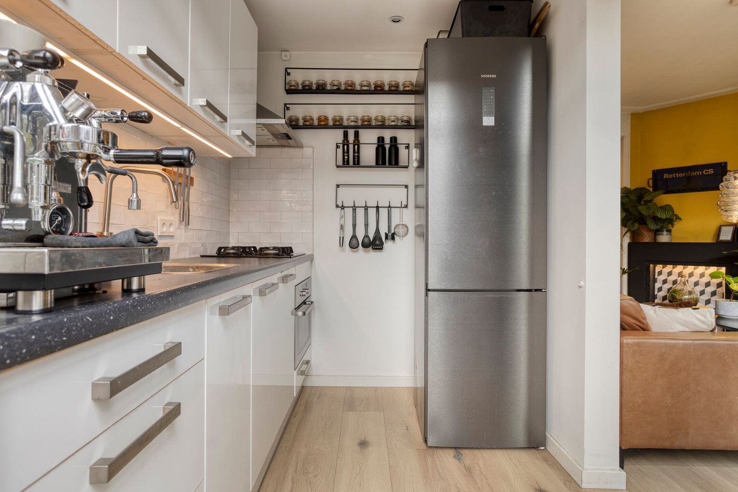 Photo 14 of Lange Nieuwstraat 19-A