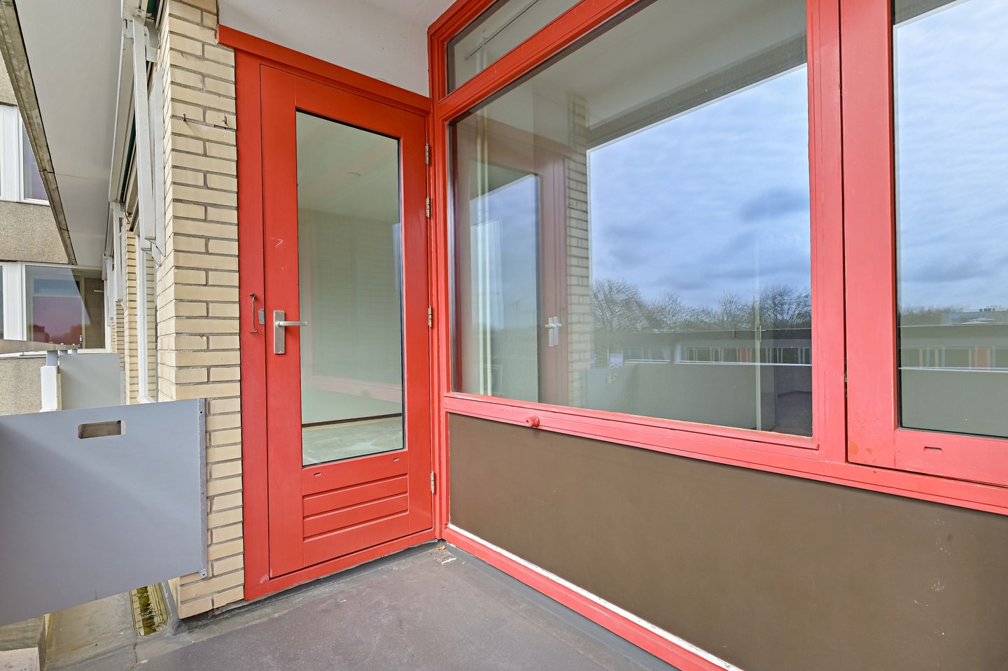 Two-room apartment with south-facing balcony in Leiden — 20