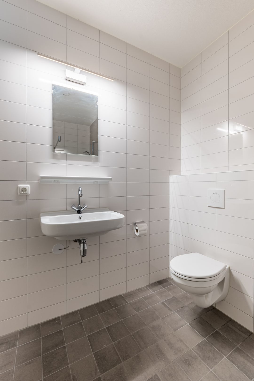 Foto 23 van Friesestraatweg 207-2