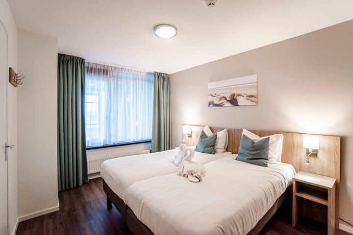 Photo 3 of Veerpolder 1-025