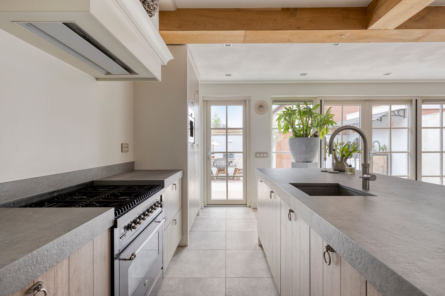 Photo 19 of Vendelierstraat 2