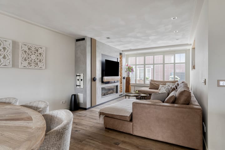 Photo 2 of Vendelierstraat 2