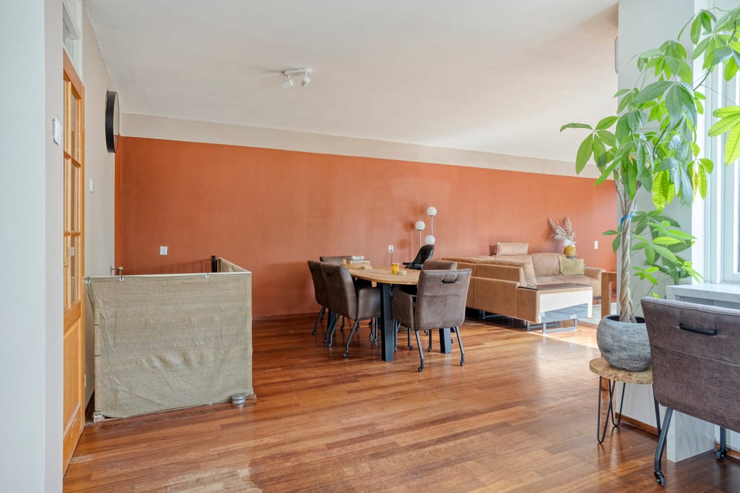 Life-cycle proof bungalow with spacious souterrain in green residential area — 16