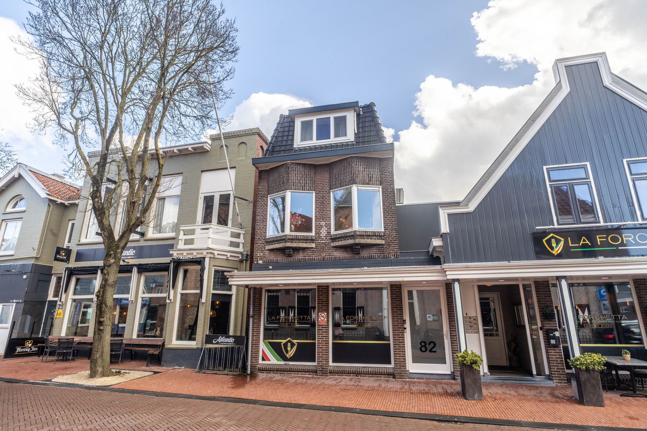 Zuiderhoofdstraat 82 