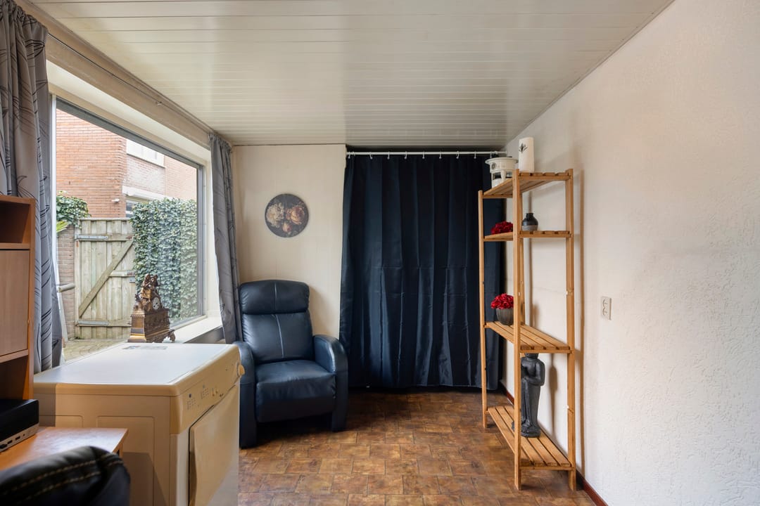 Spacious family home with garden and multifunctional extension in Rosmalen — 13