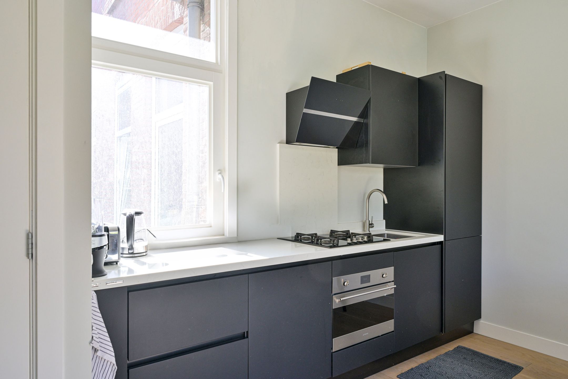 Photo 3 of Van der Sluysstraat 1-B