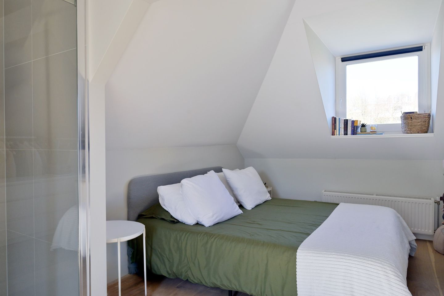 Photo 10 of Van der Sluysstraat 1-B