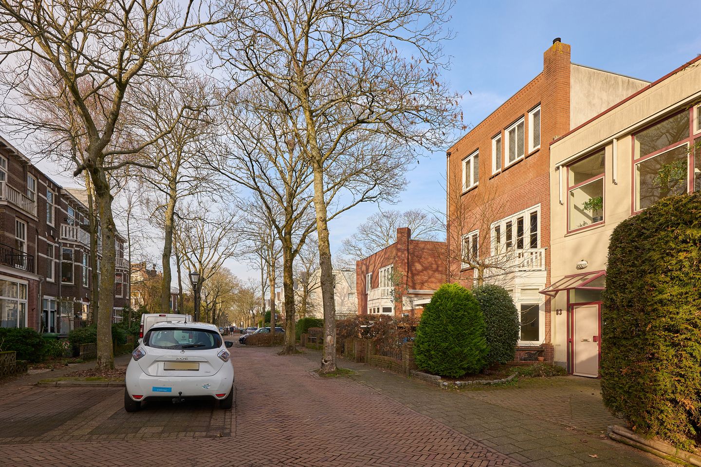 Spacious Townhouse with Five Bedrooms and Luxury Finishes in Leeuwendaal — 59