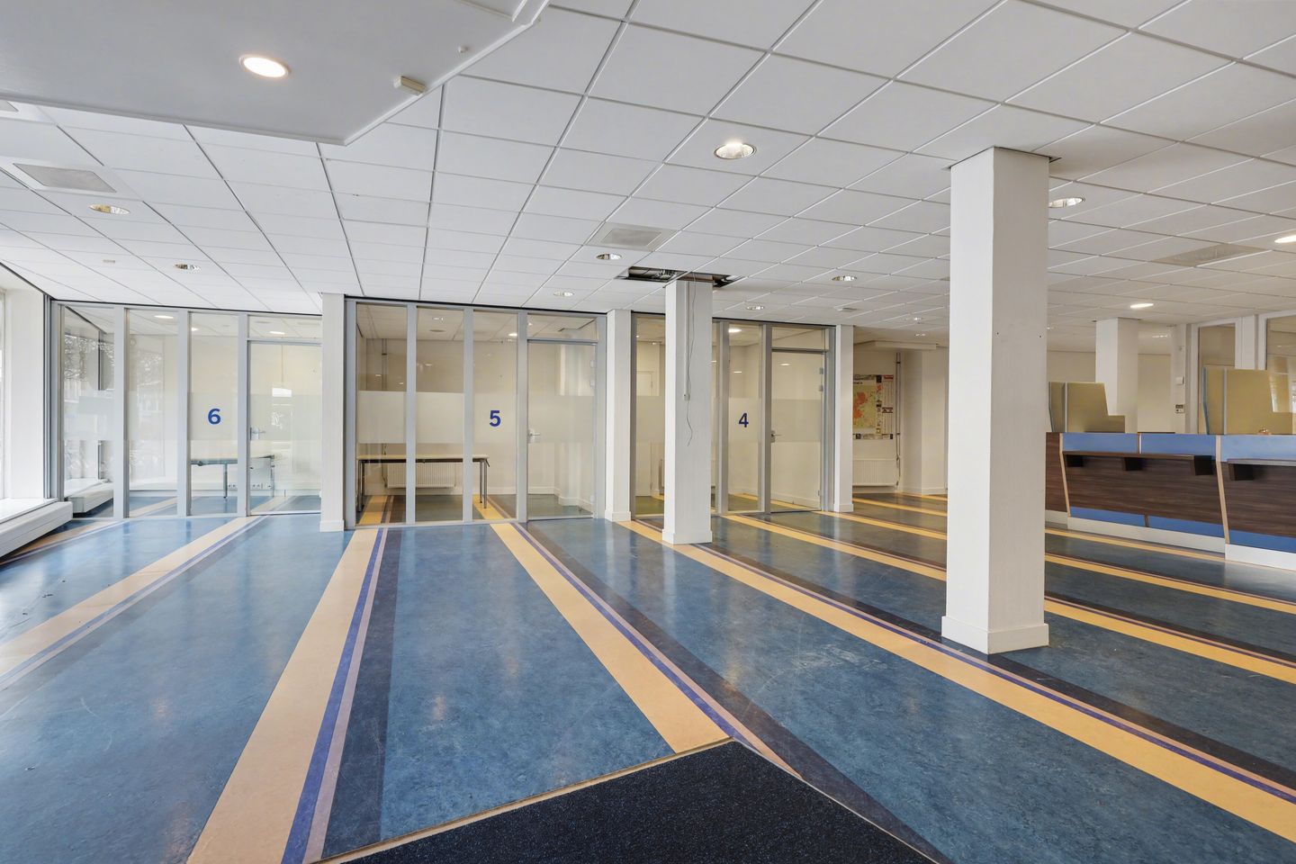 Bekijk foto 3 van Oranjestraat 1-b