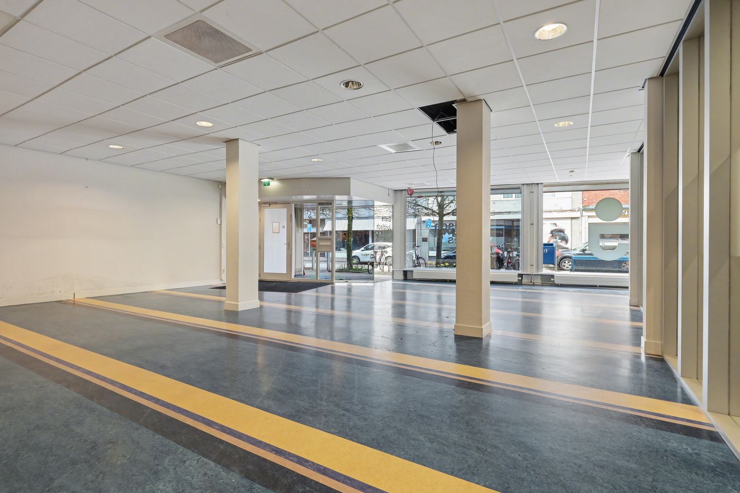 Bekijk foto 4 van Oranjestraat 1-b