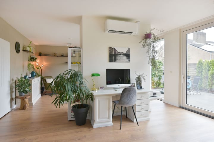 Photo 3 of Astronautenweg 14-A