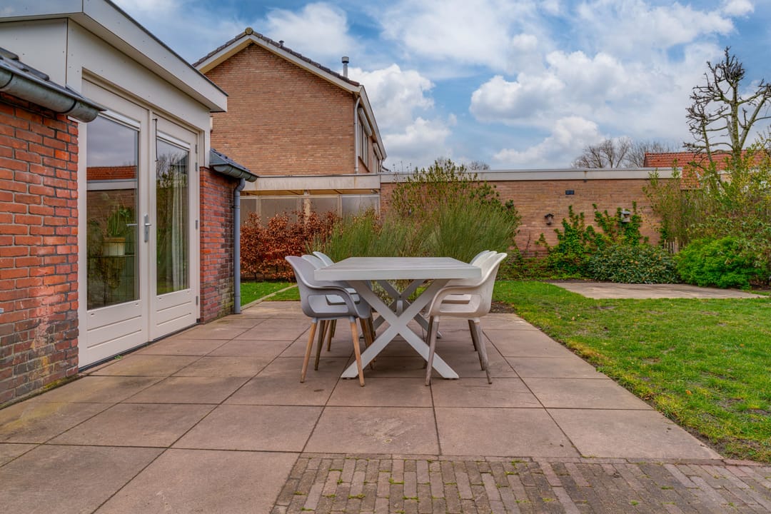 Foto 31 van Wethouder Bruensstraat 22