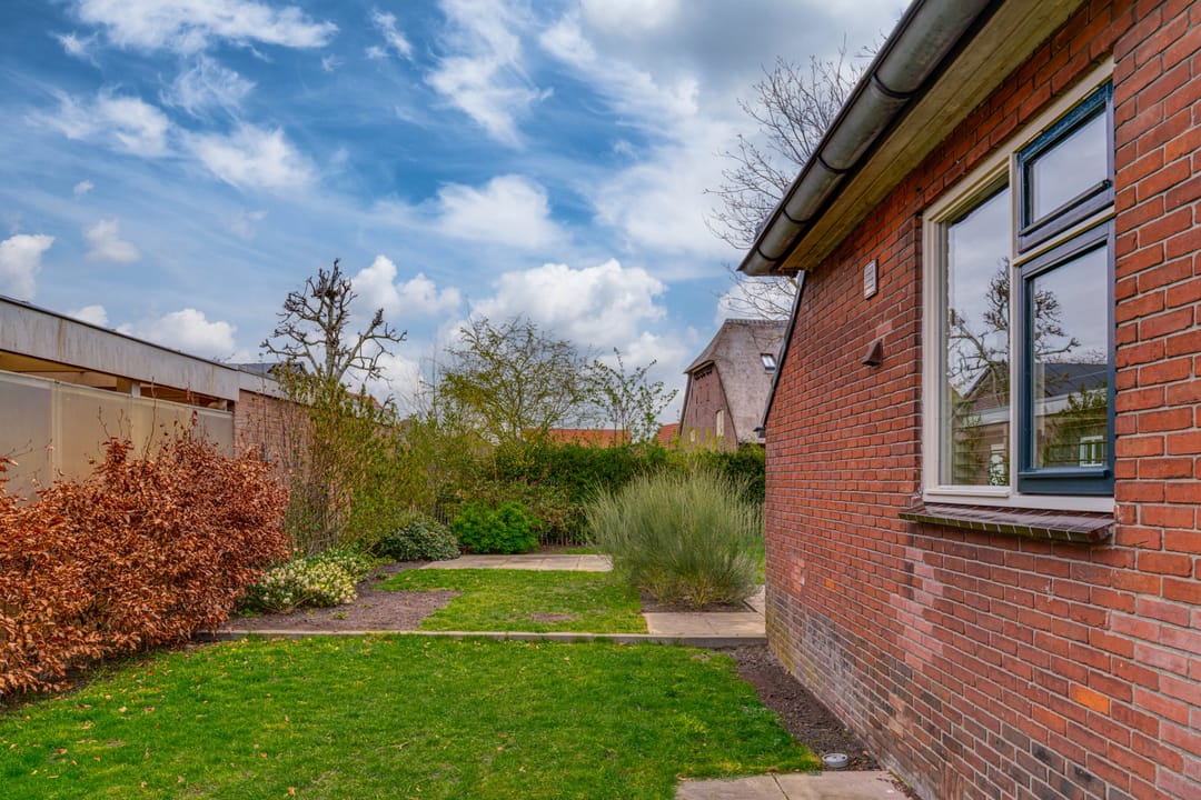 Foto 28 van Wethouder Bruensstraat 22