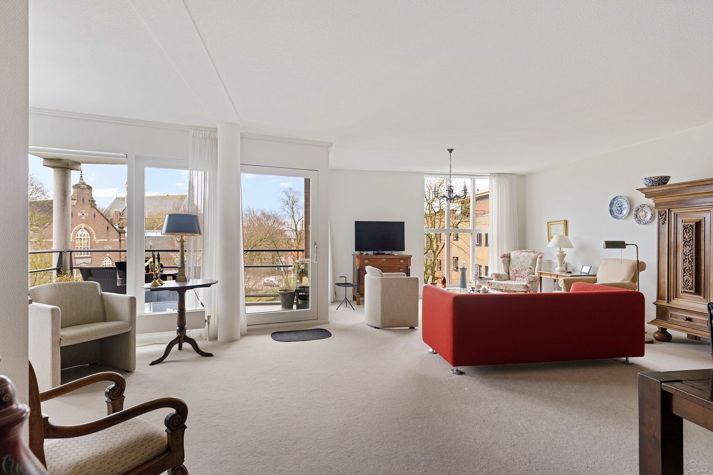 Photo 5 of Emmastraat 46