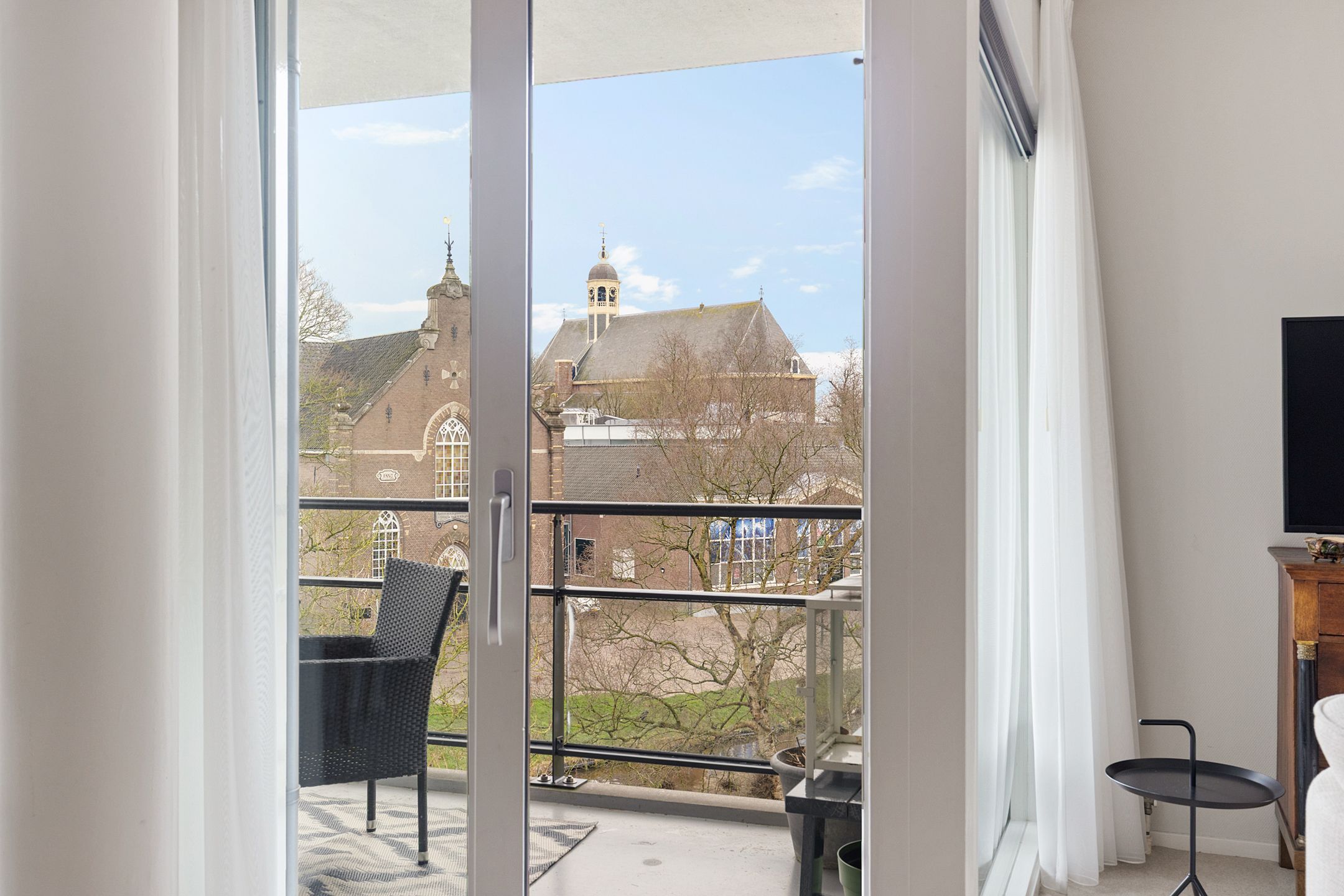 Photo 18 of Emmastraat 46