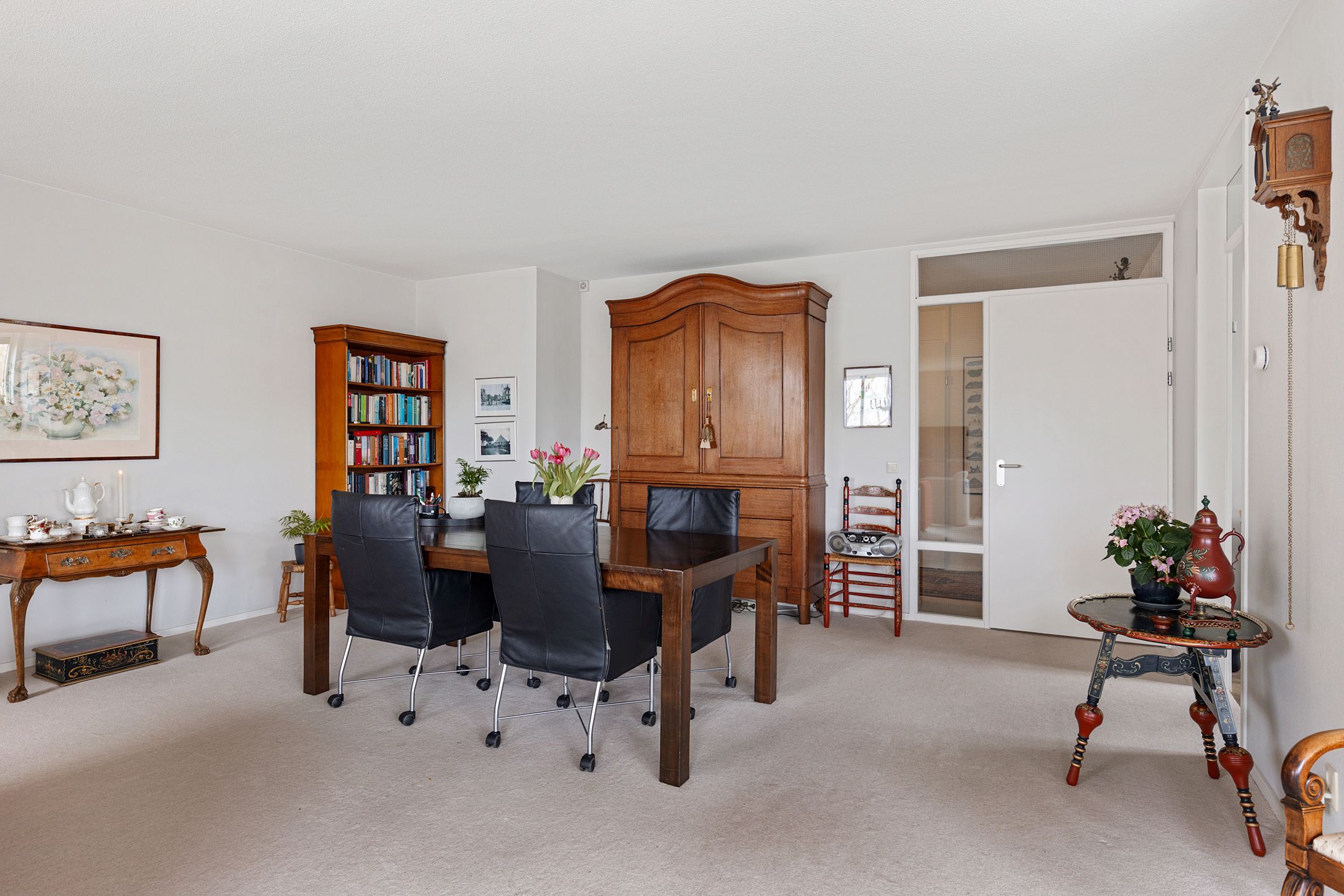 Photo 12 of Emmastraat 46