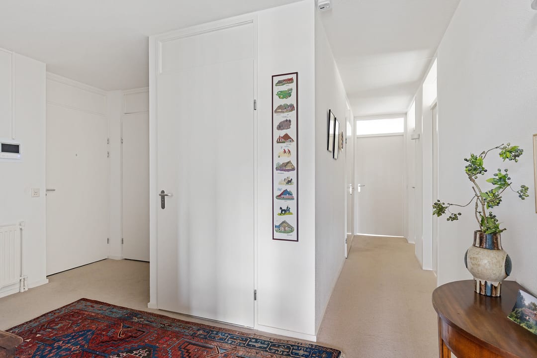 Photo 32 of Emmastraat 46