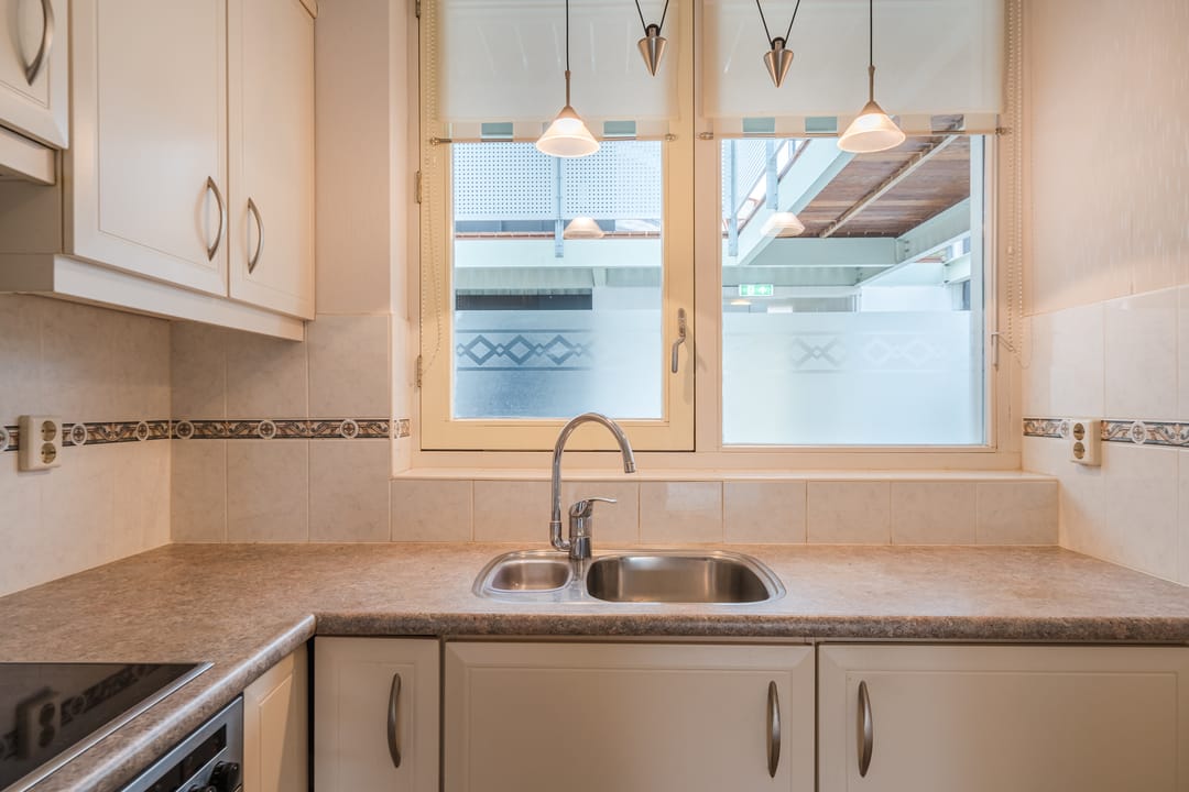 Spacious ground floor apartment with sunny west-facing garden in Sint Pancras — 13