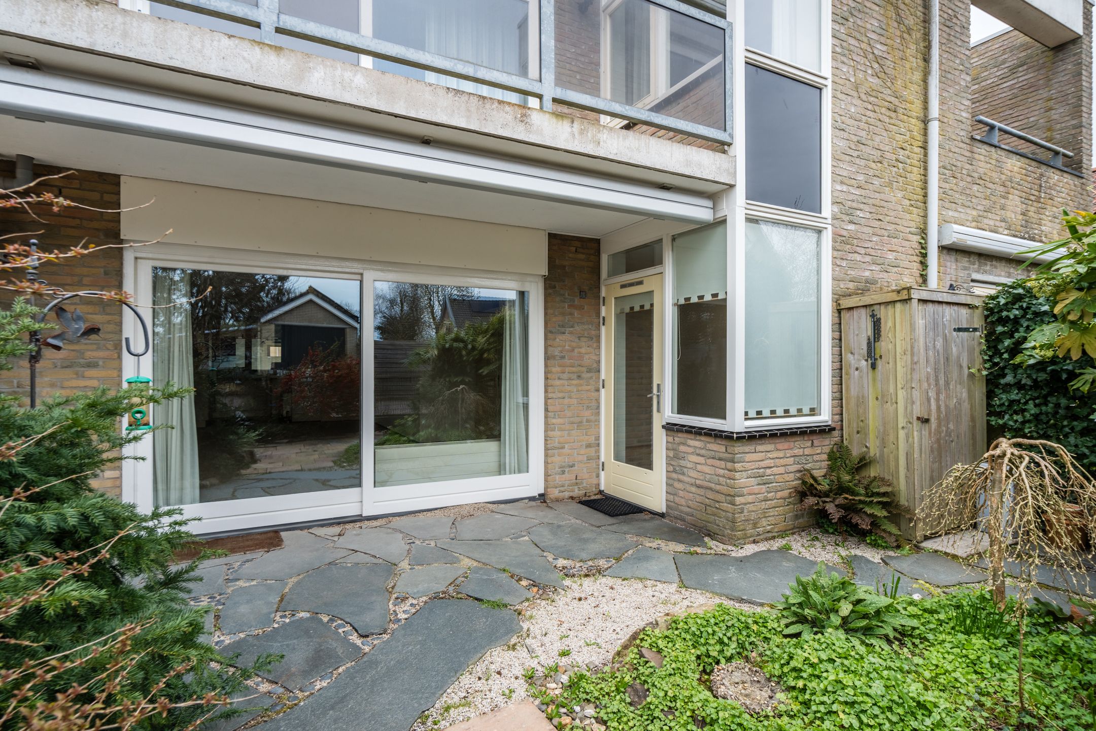 Spacious ground floor apartment with sunny west-facing garden in Sint Pancras — 27