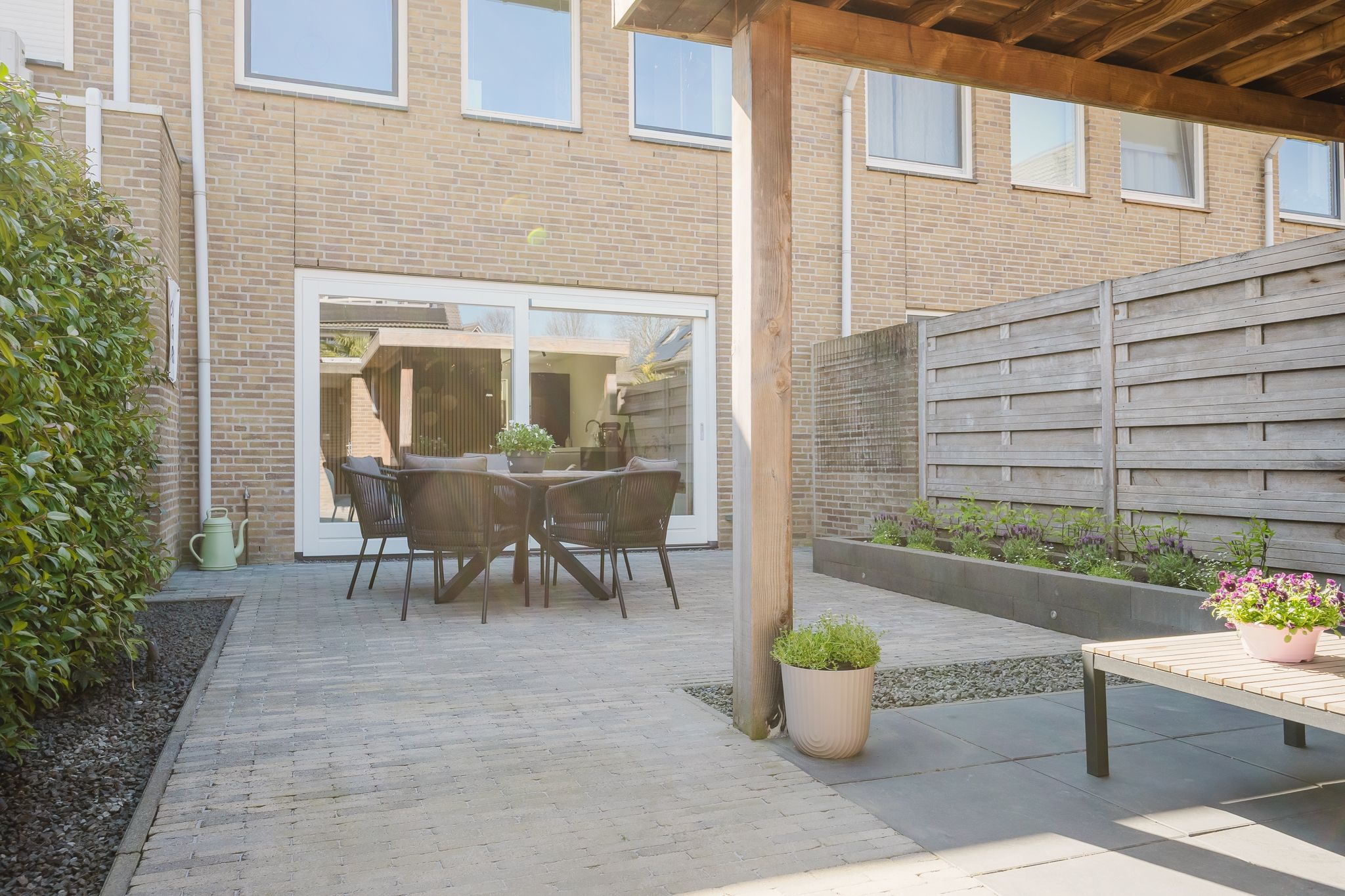 Foto 24 van Jan van Almondestraat 80