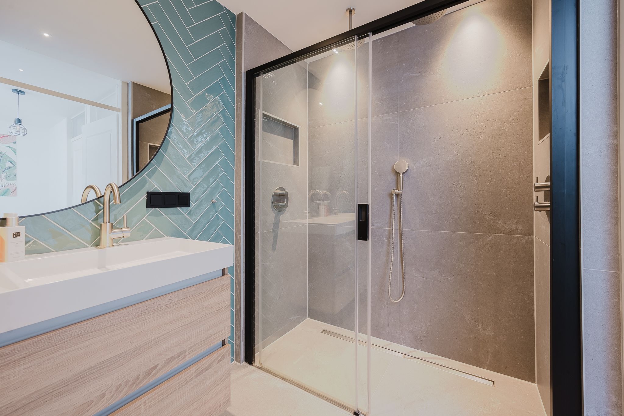 Foto 33 van Jan van Almondestraat 80