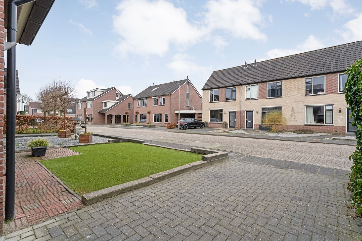 Photo 35 of De Schadde 9