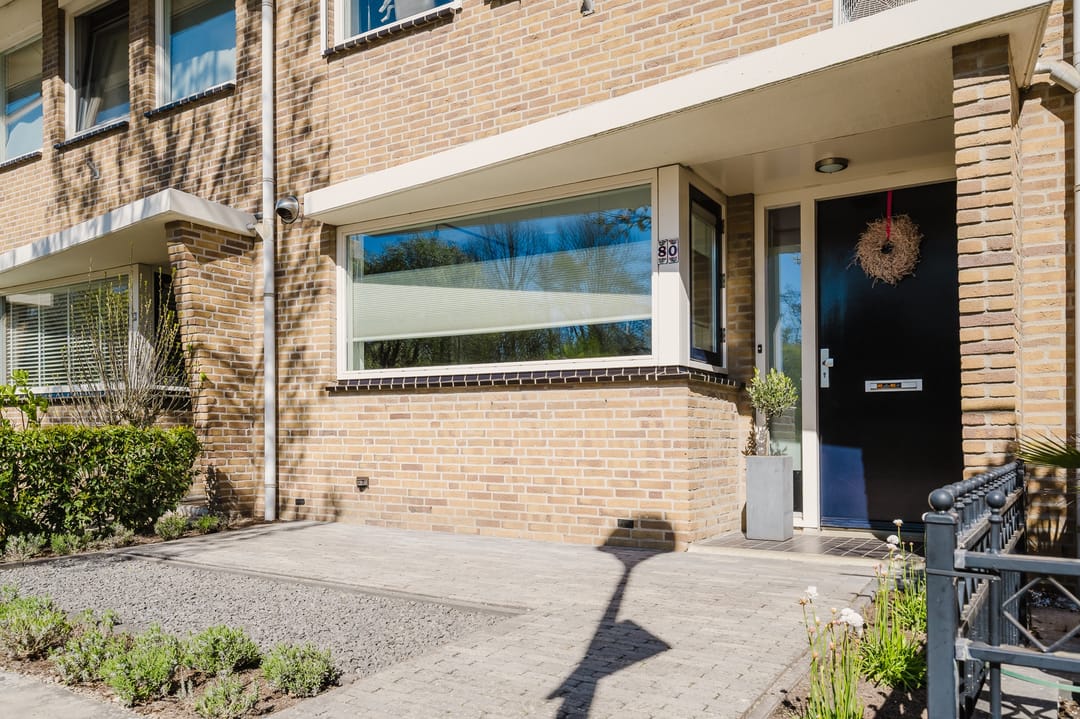 Foto 1 van Jan van Almondestraat 80